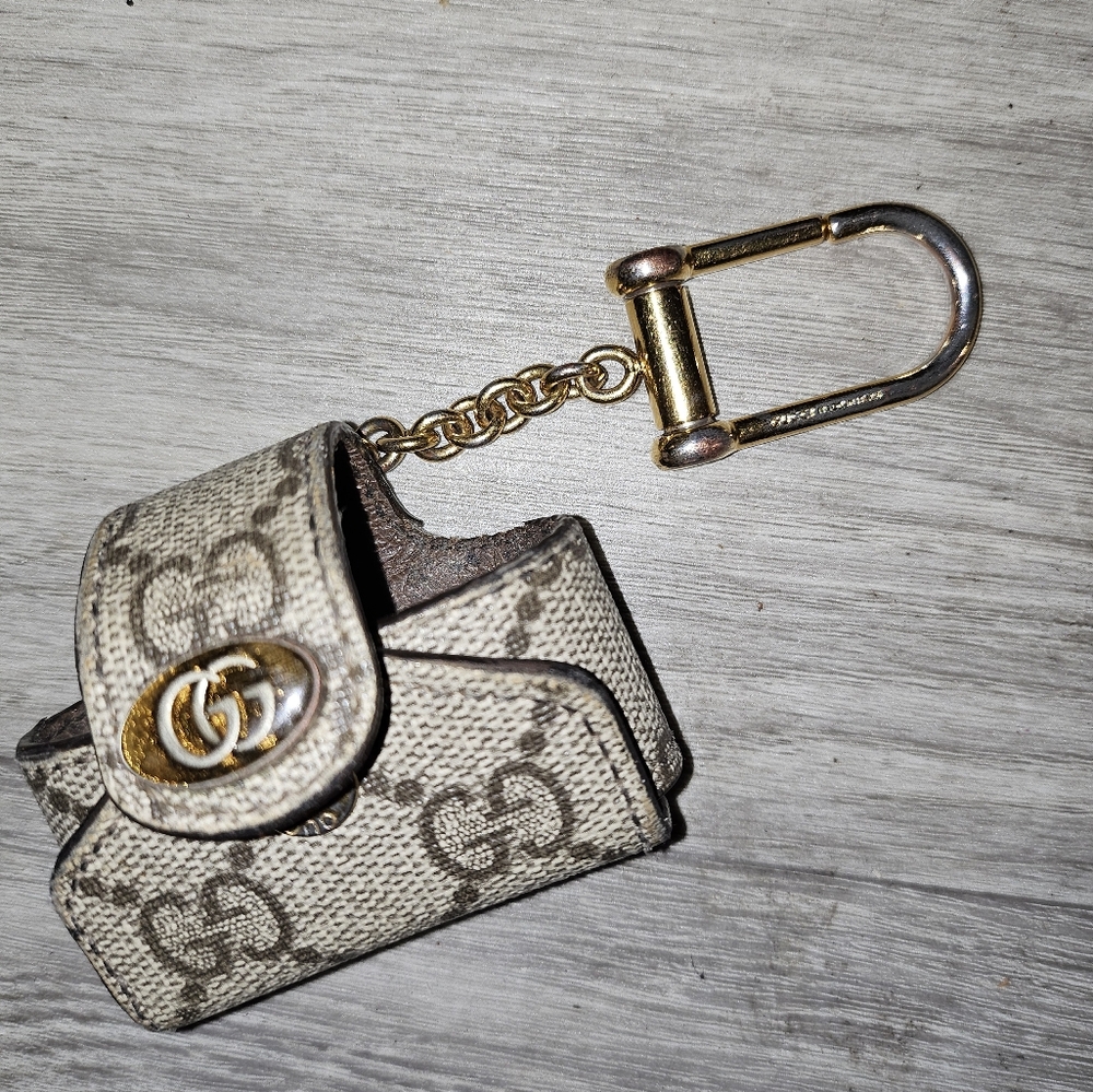 Gucci airpod pro case